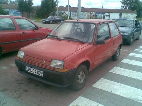 Parczew 9-8-2010 na parkingu pod biedronką